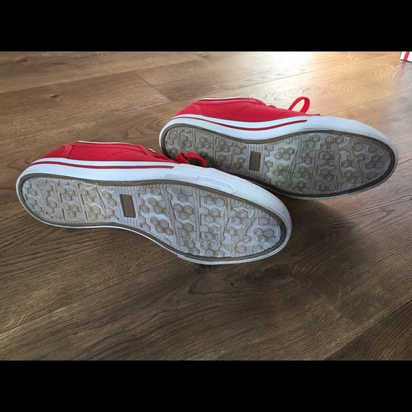 Sketchers Sneakers Red Stars and Stripes 8.5 - Picture 10 of 10